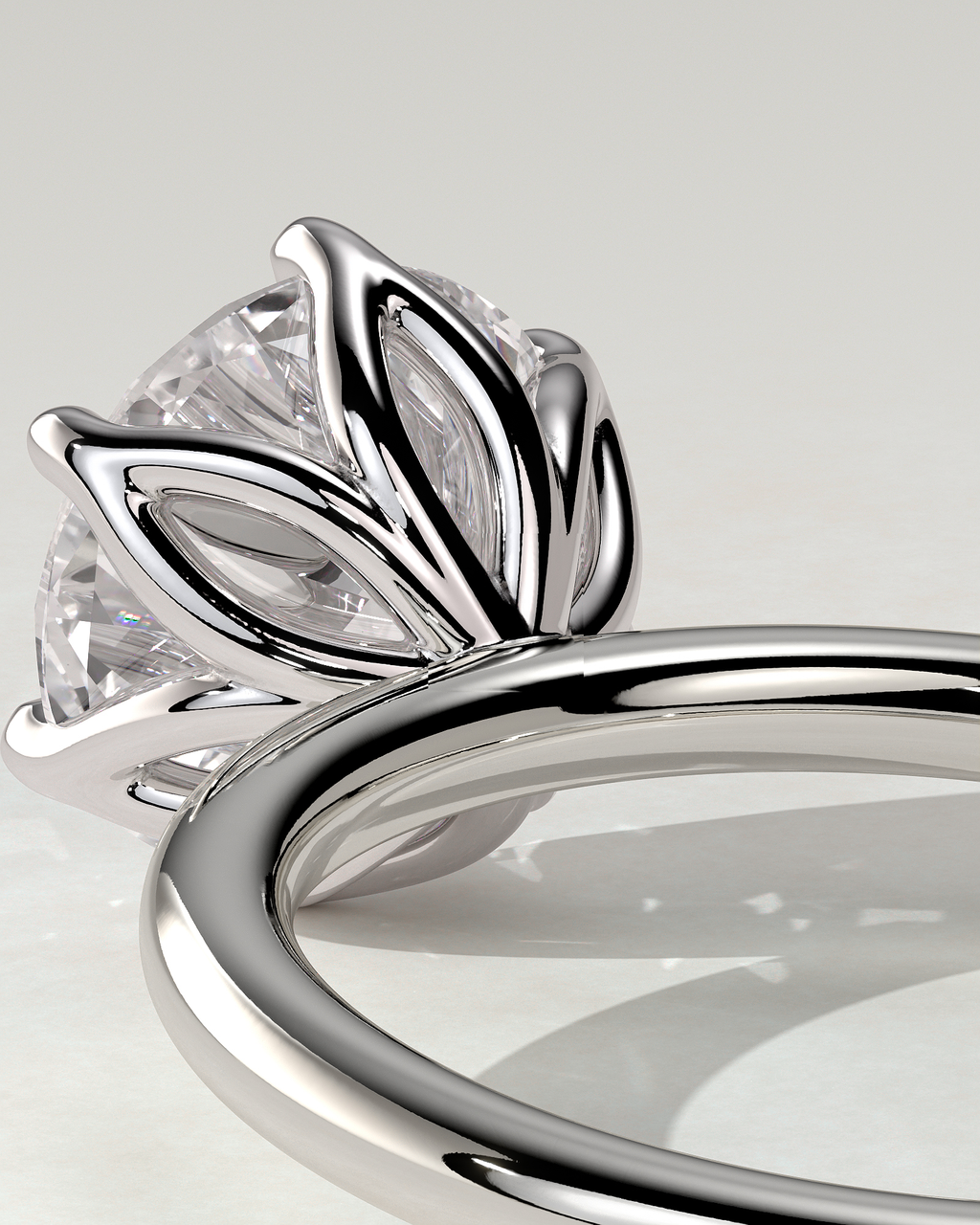 Iris Solitaire Round Ring
