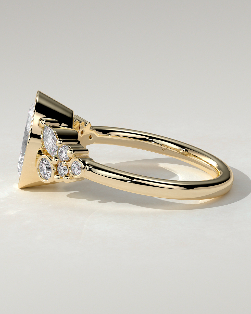 Isabella Bezel Round Ring