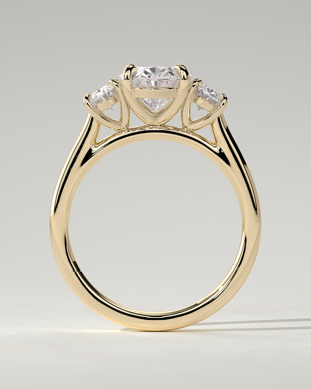 Isla Solitaire Oval Ring