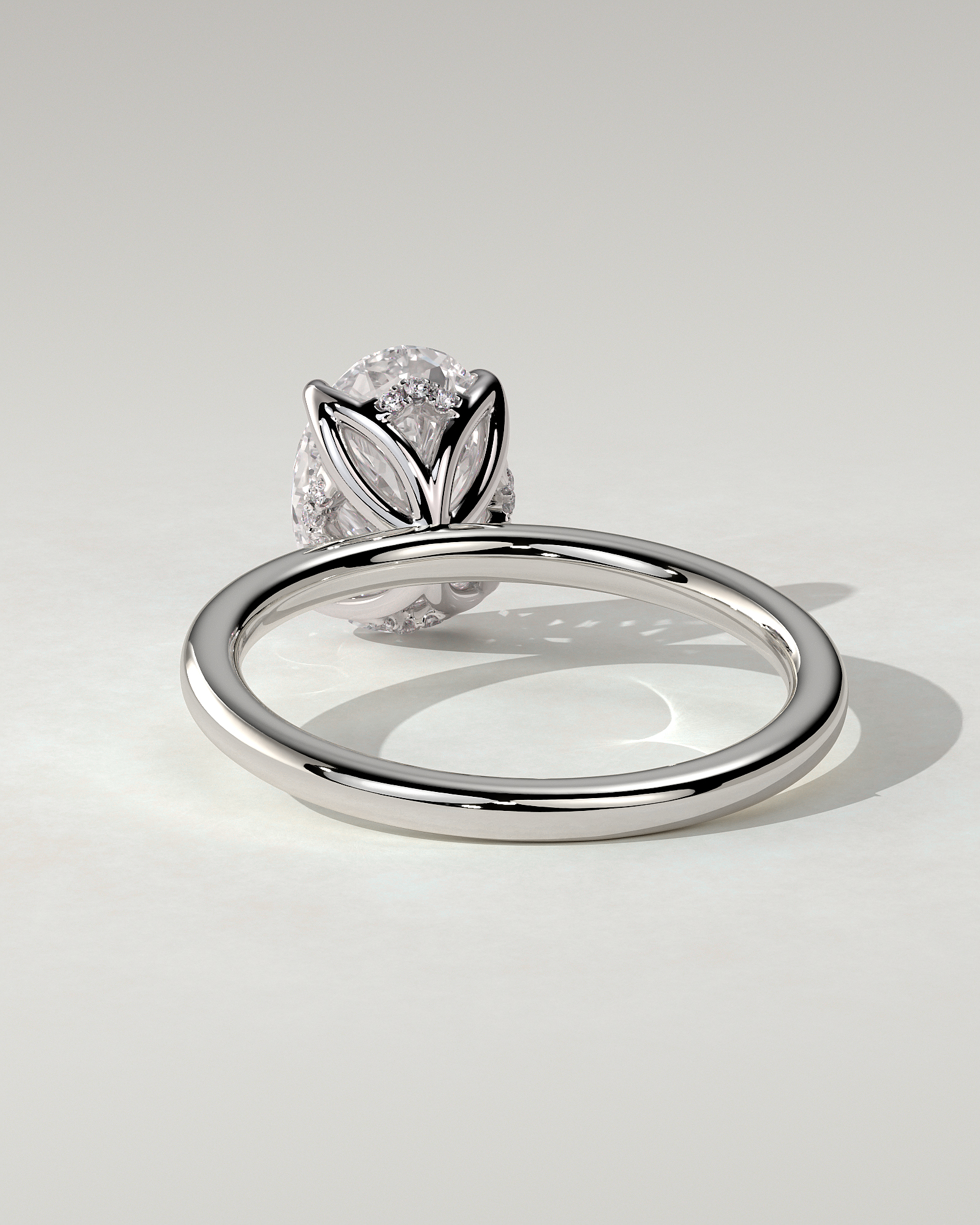 Ivy Solitaire Oval Ring