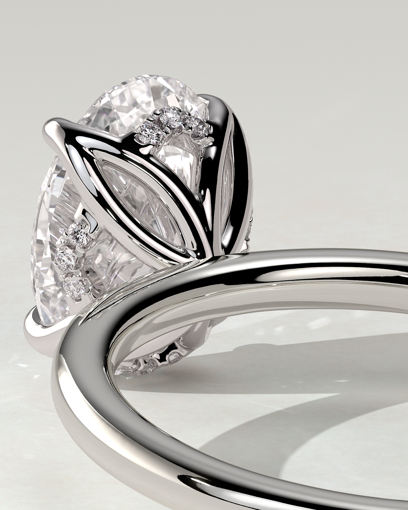 Ivy Solitaire Oval Ring