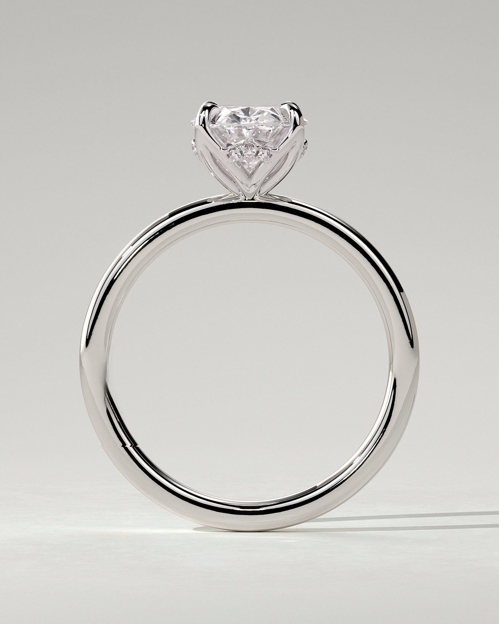 Ivy Solitaire Oval Ring