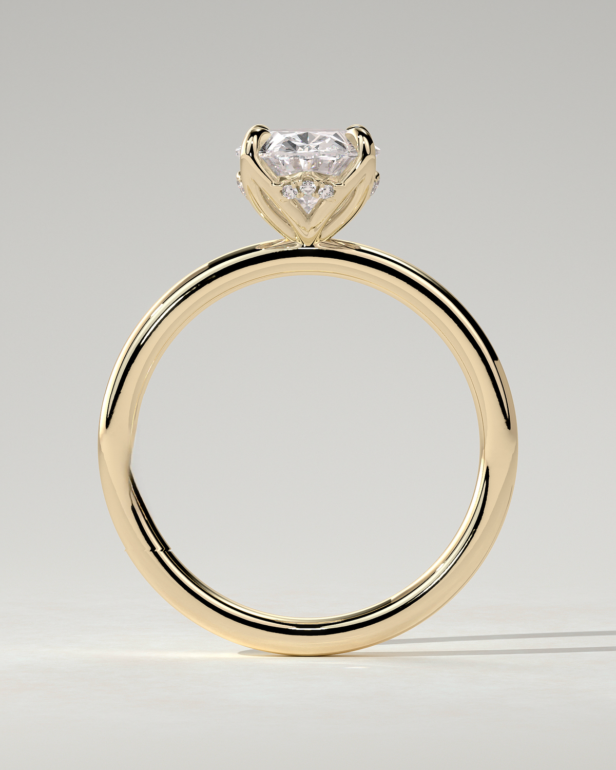 Ivy Solitaire Oval Ring
