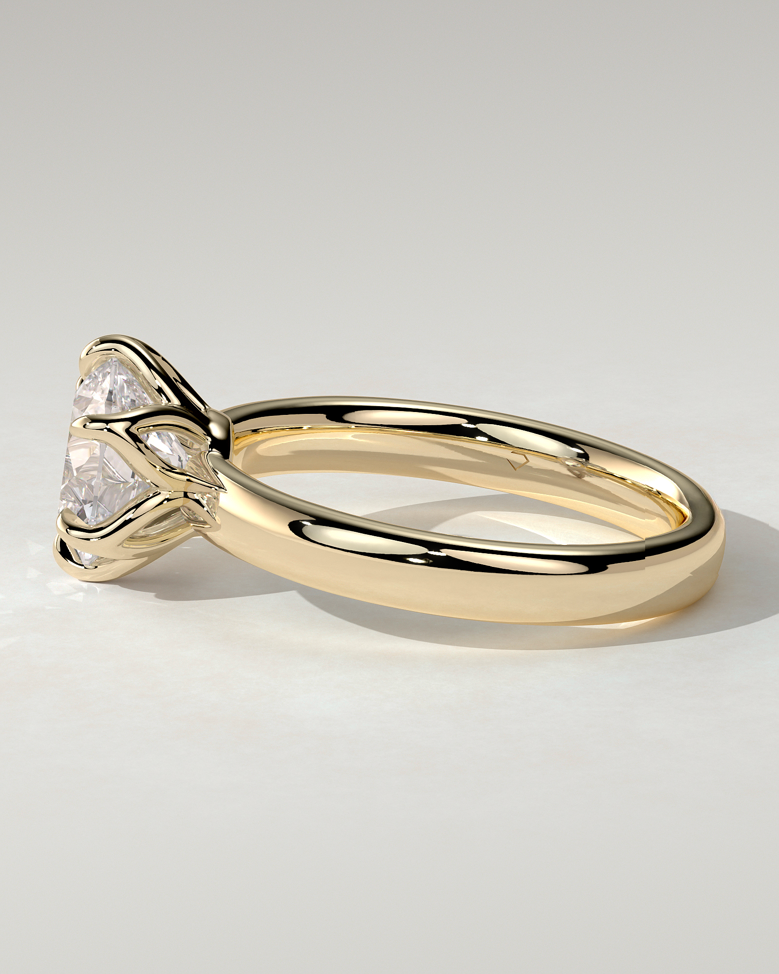 Jayden Solitaire Round Ring