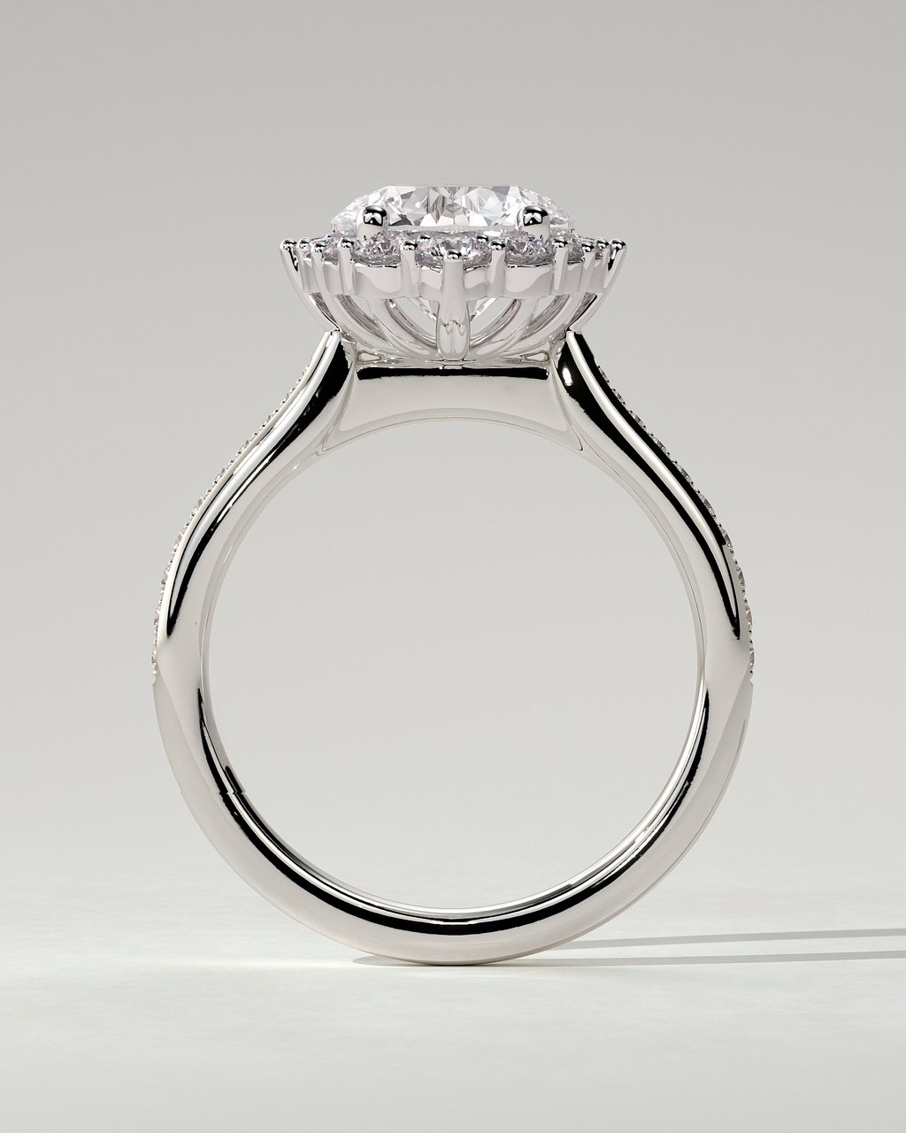 Jessica Halo Round Ring