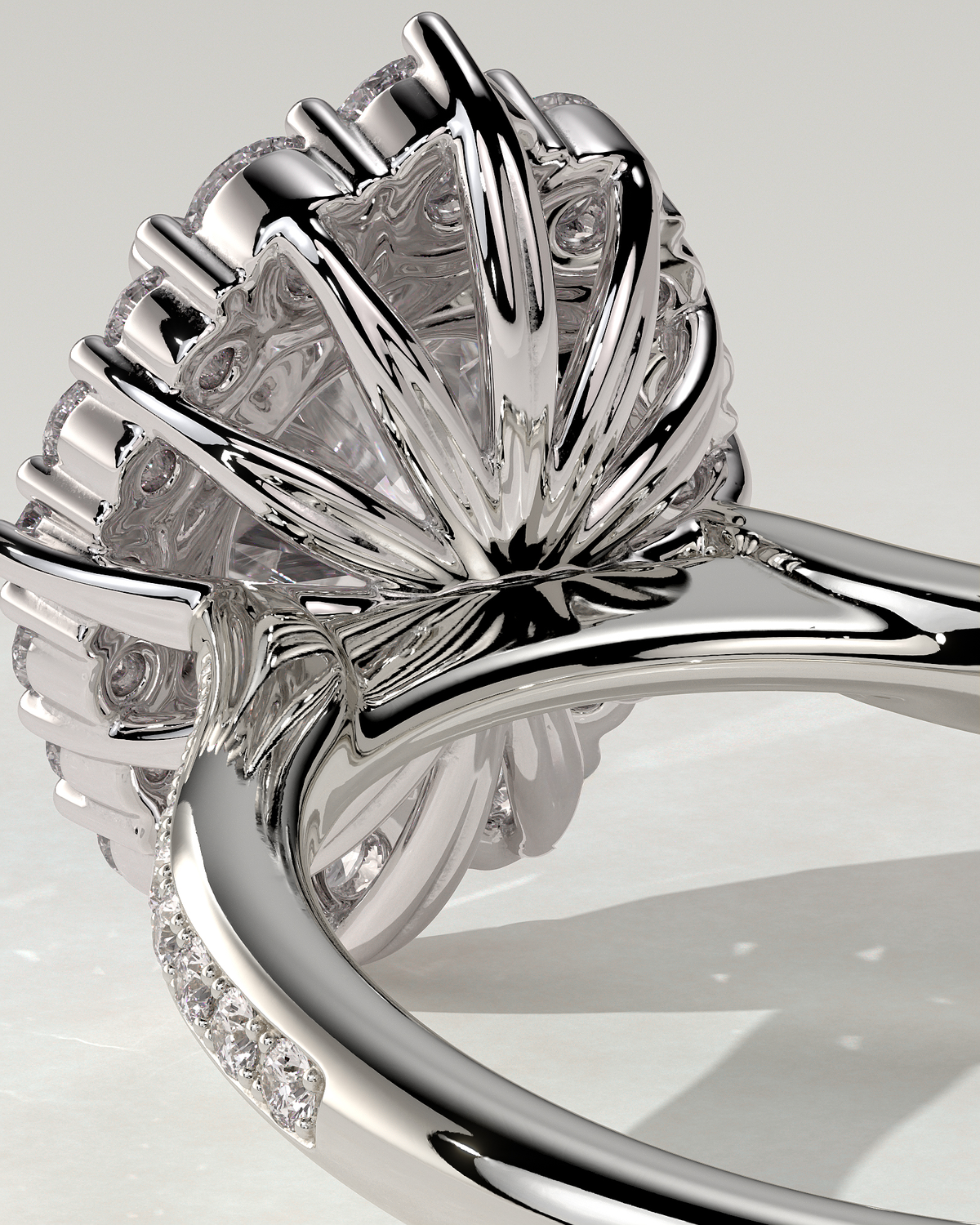 Jessica Halo Round Ring