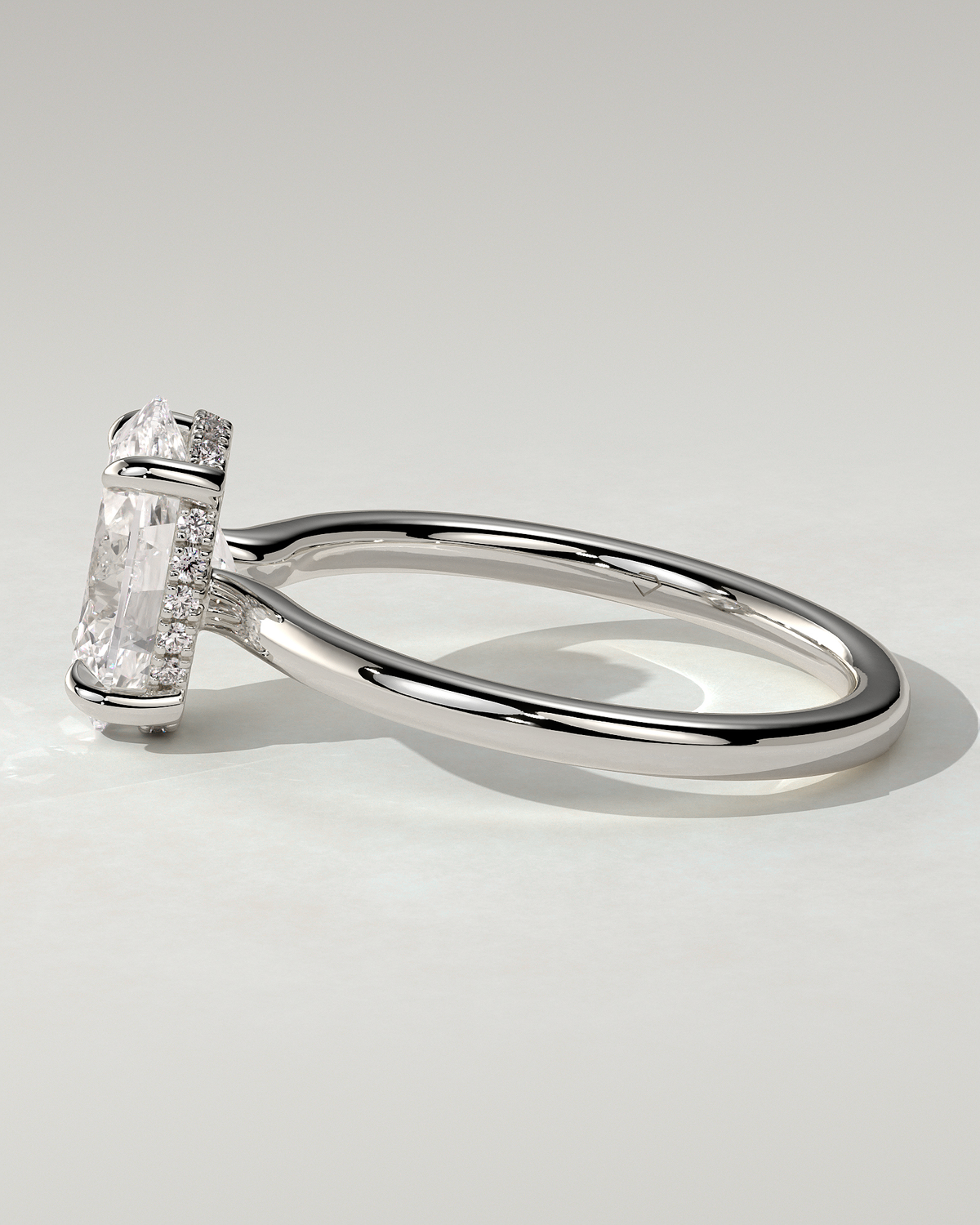 Kiana Solitaire Oval Ring