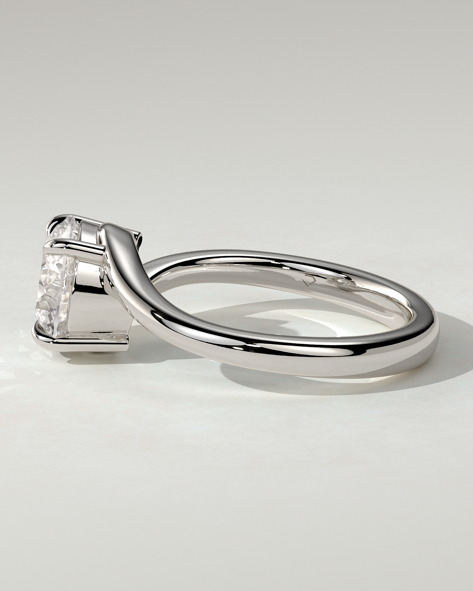 Kimia Solitaire Round Ring