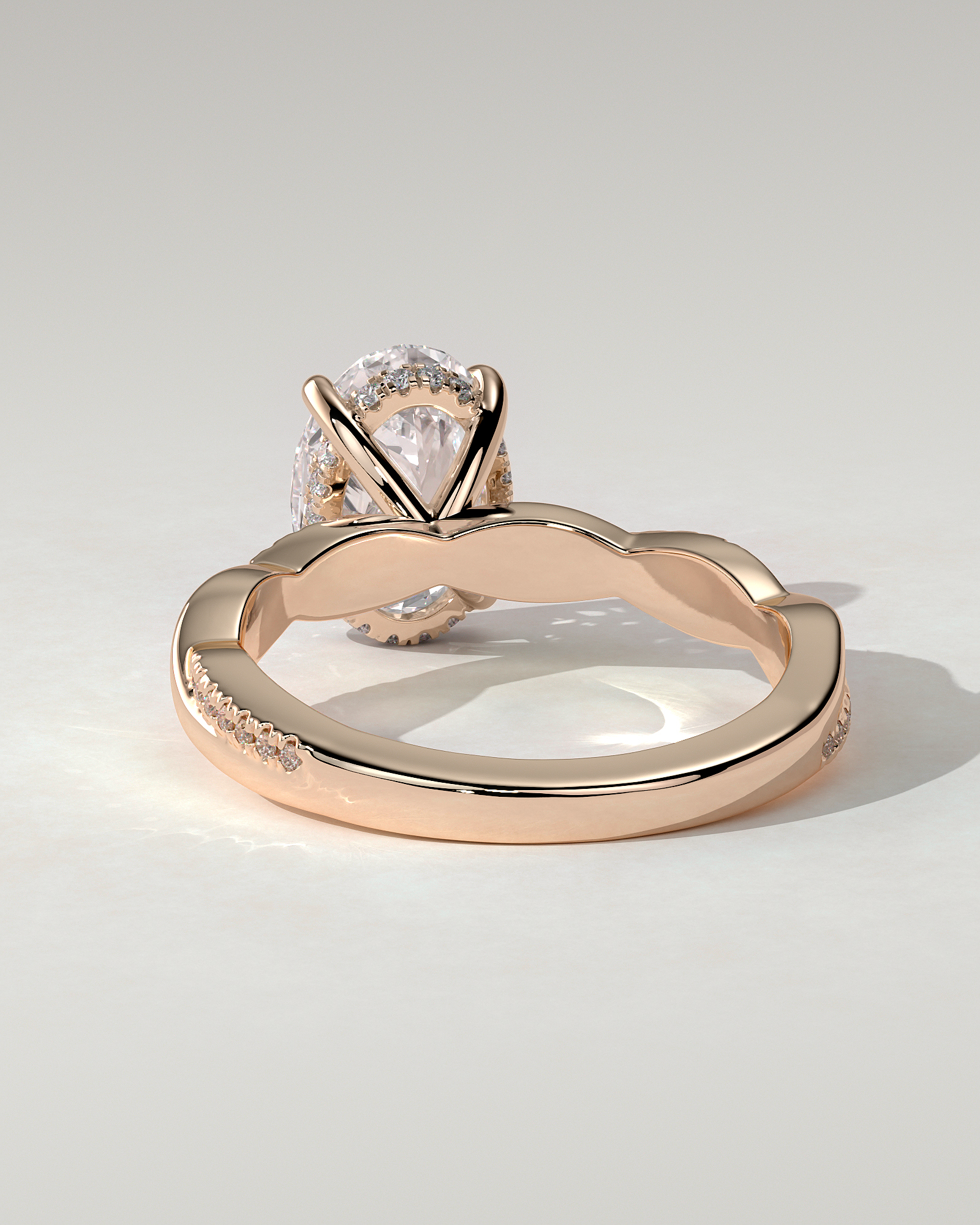 Lara Solitaire Oval Ring