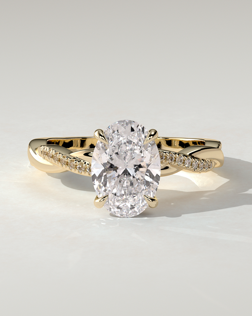 Lara Solitaire Oval Ring