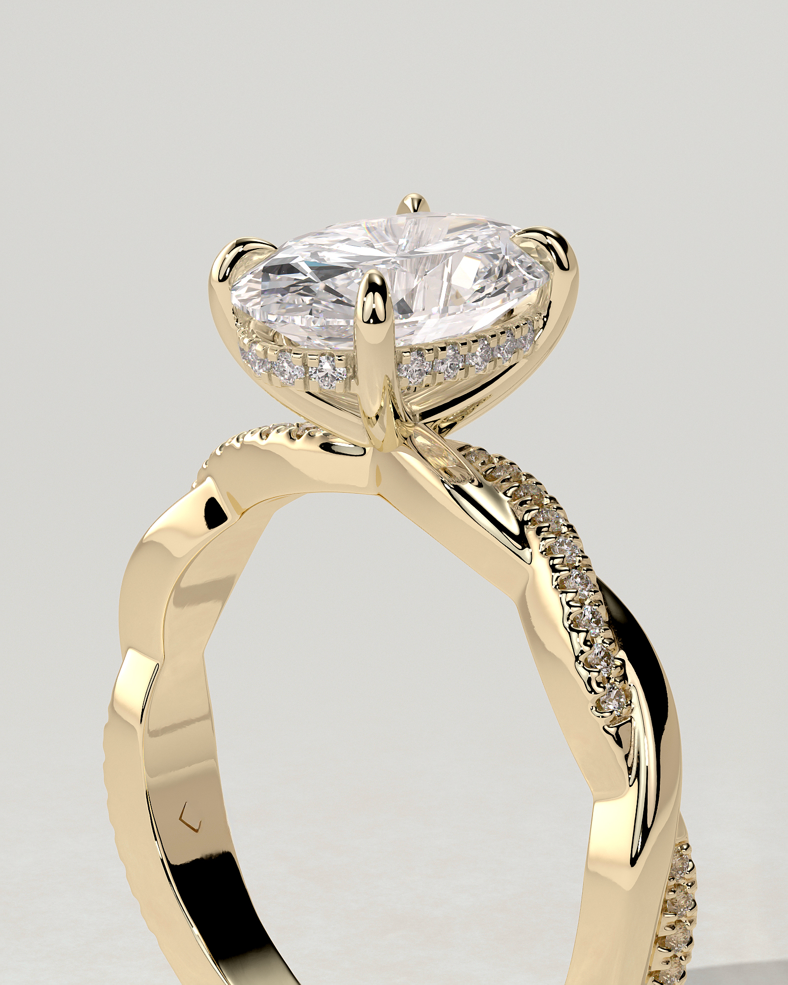 Lara Solitaire Oval Ring