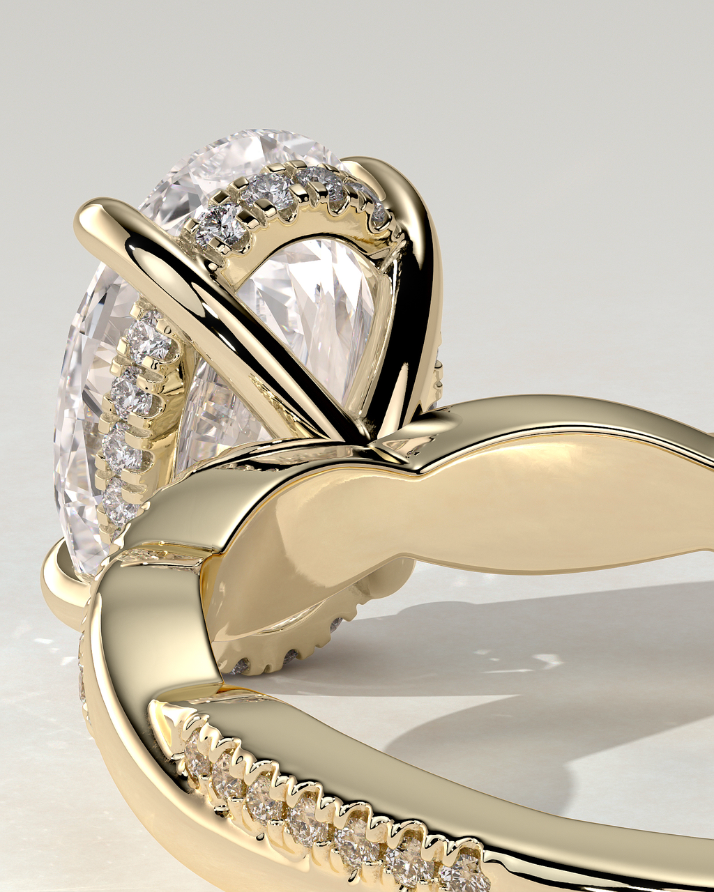 Lara Solitaire Oval Ring