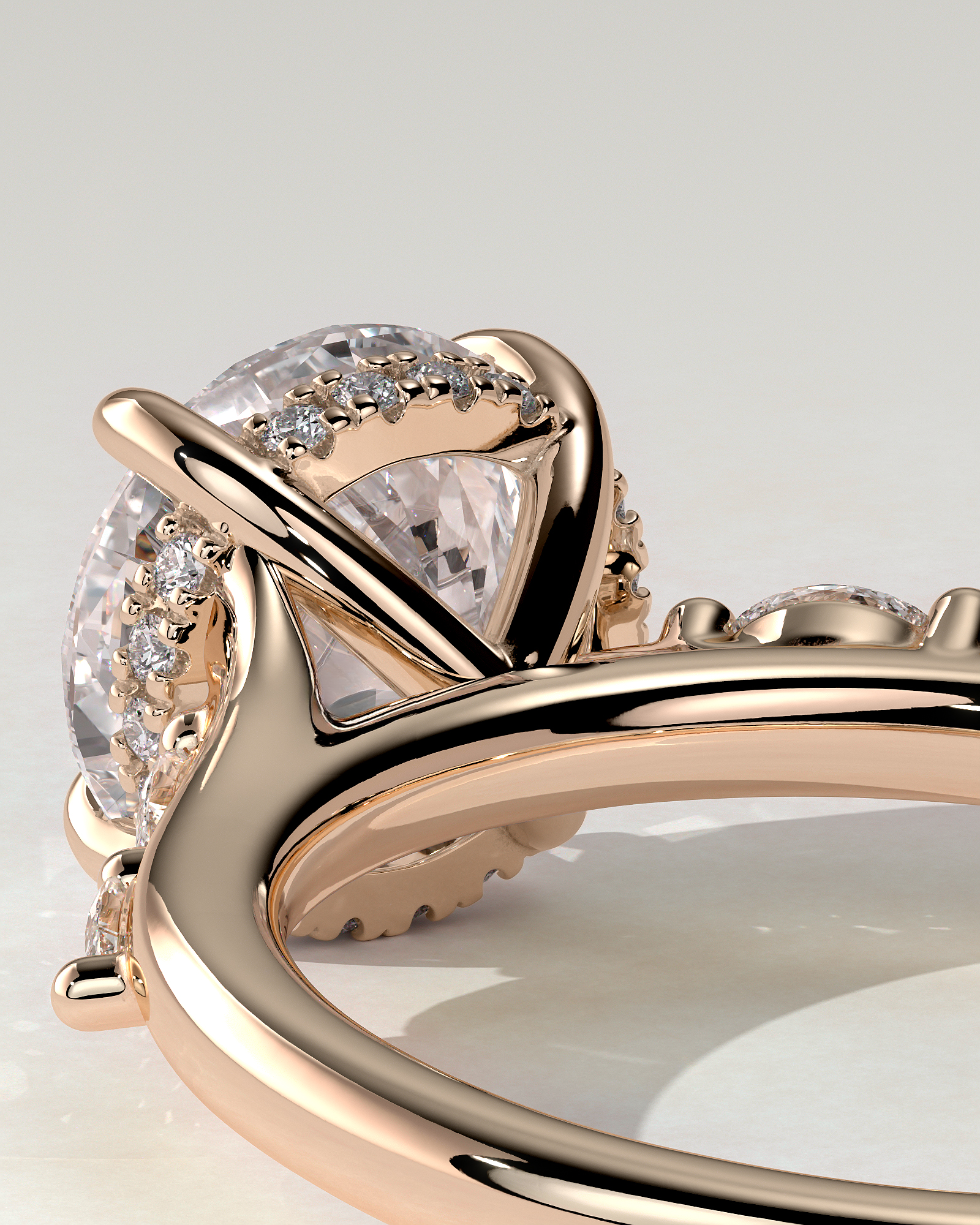 Leslie Solitaire Round Ring