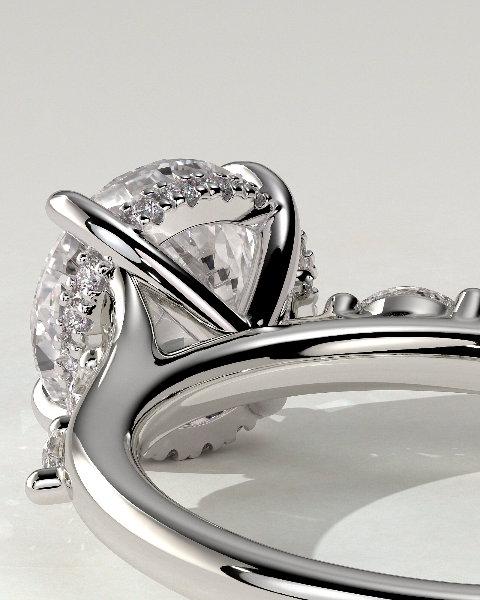 Leslie Solitaire Round Ring