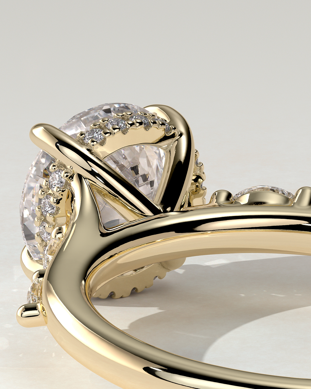 Leslie Solitaire Round Ring