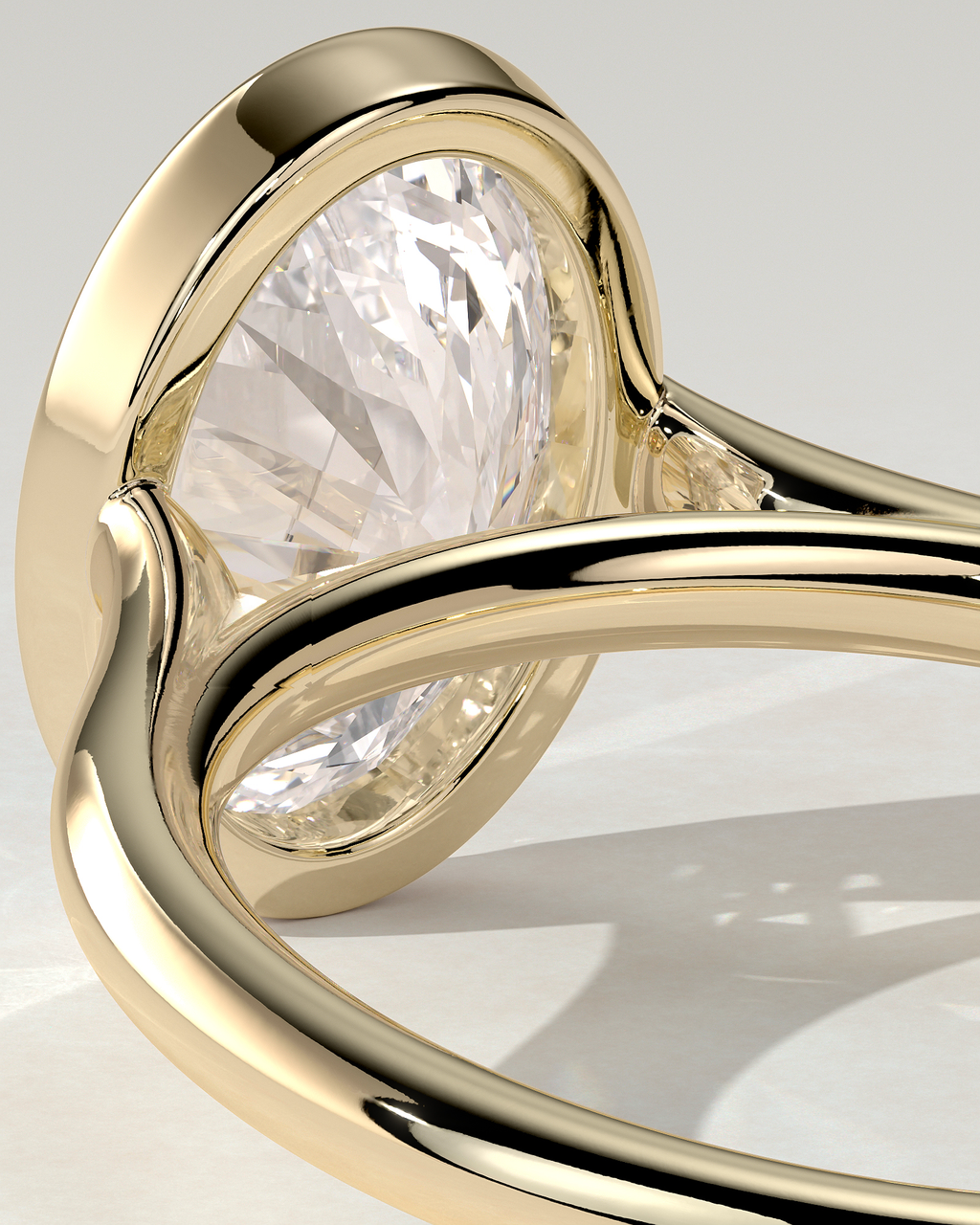Lexie Bezel Round Ring