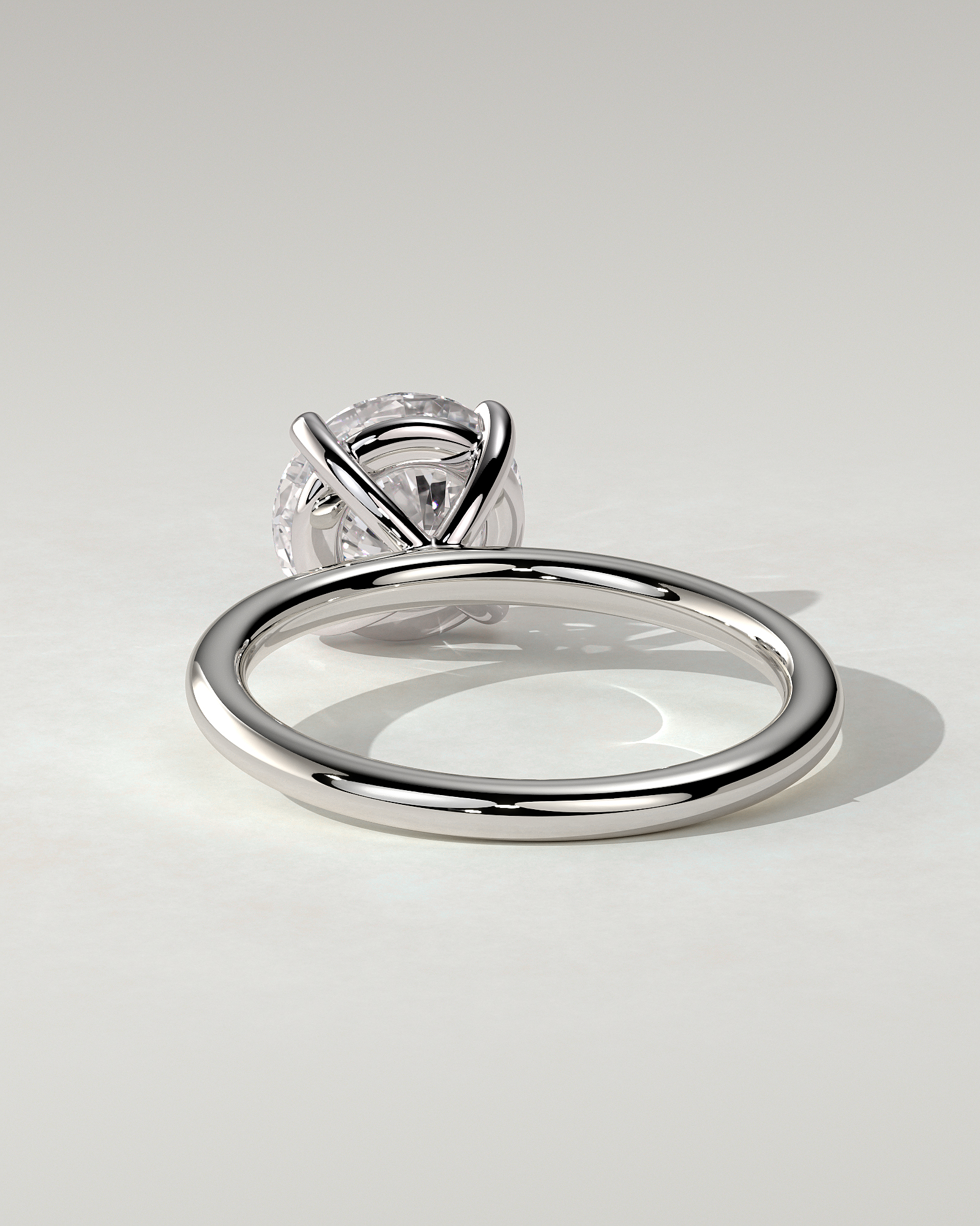 Lilly Solitaire Round Ring