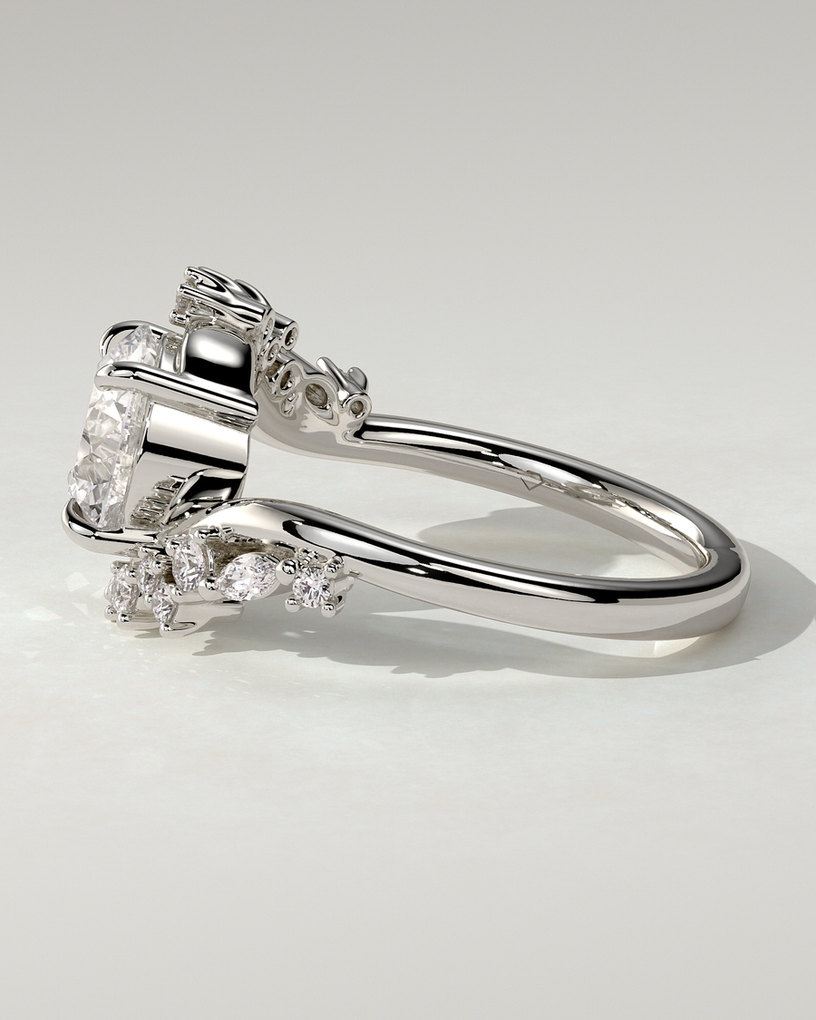 Lorena Solitaire Round Ring