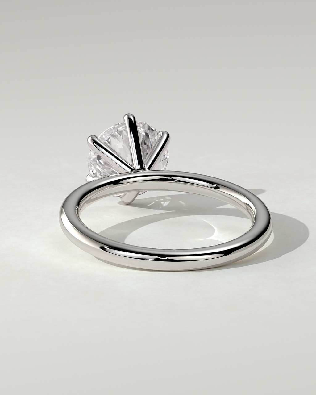 Louise Solitaire Round Ring