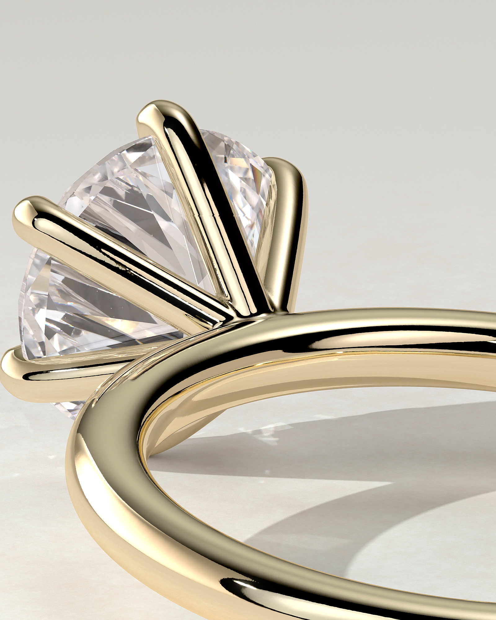 Louise Solitaire Round Ring