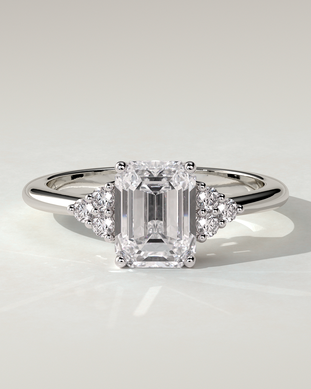 Martina Solitaire Emerald Ring