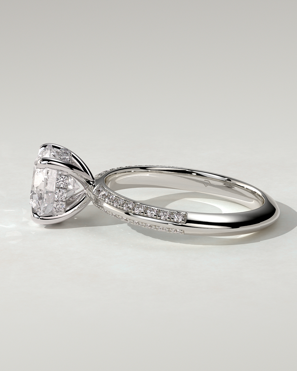 Melinda Solitaire Round Ring
