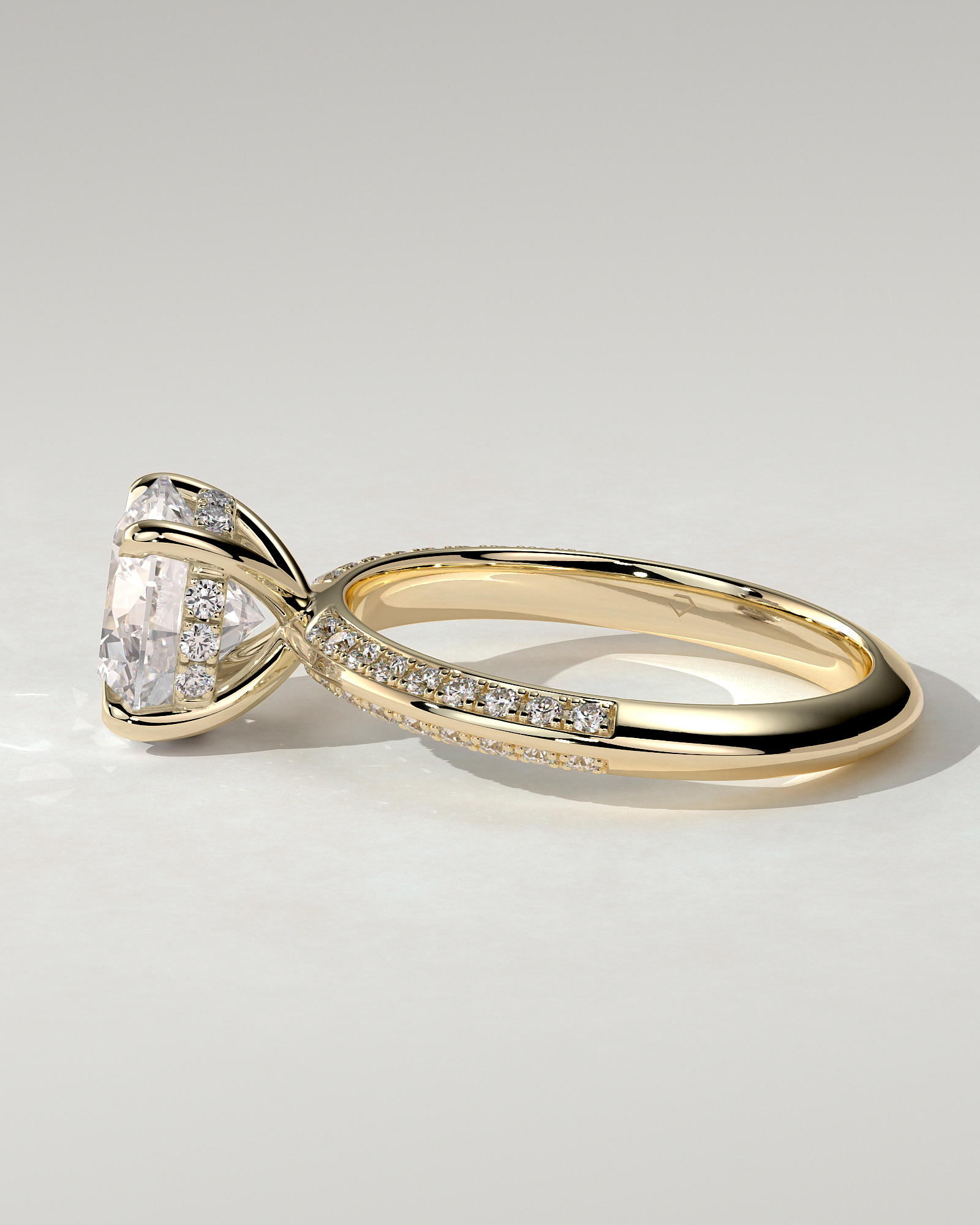 Melinda Solitaire Round Ring