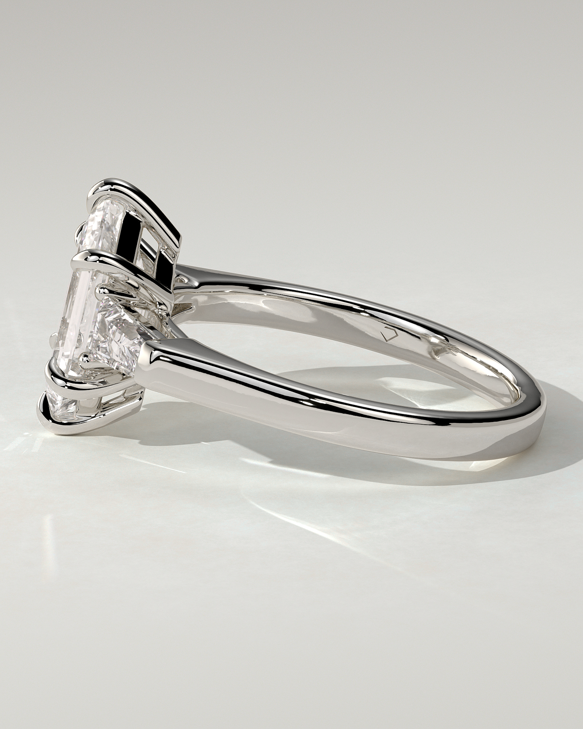 Myrtle Trilogy Round Ring