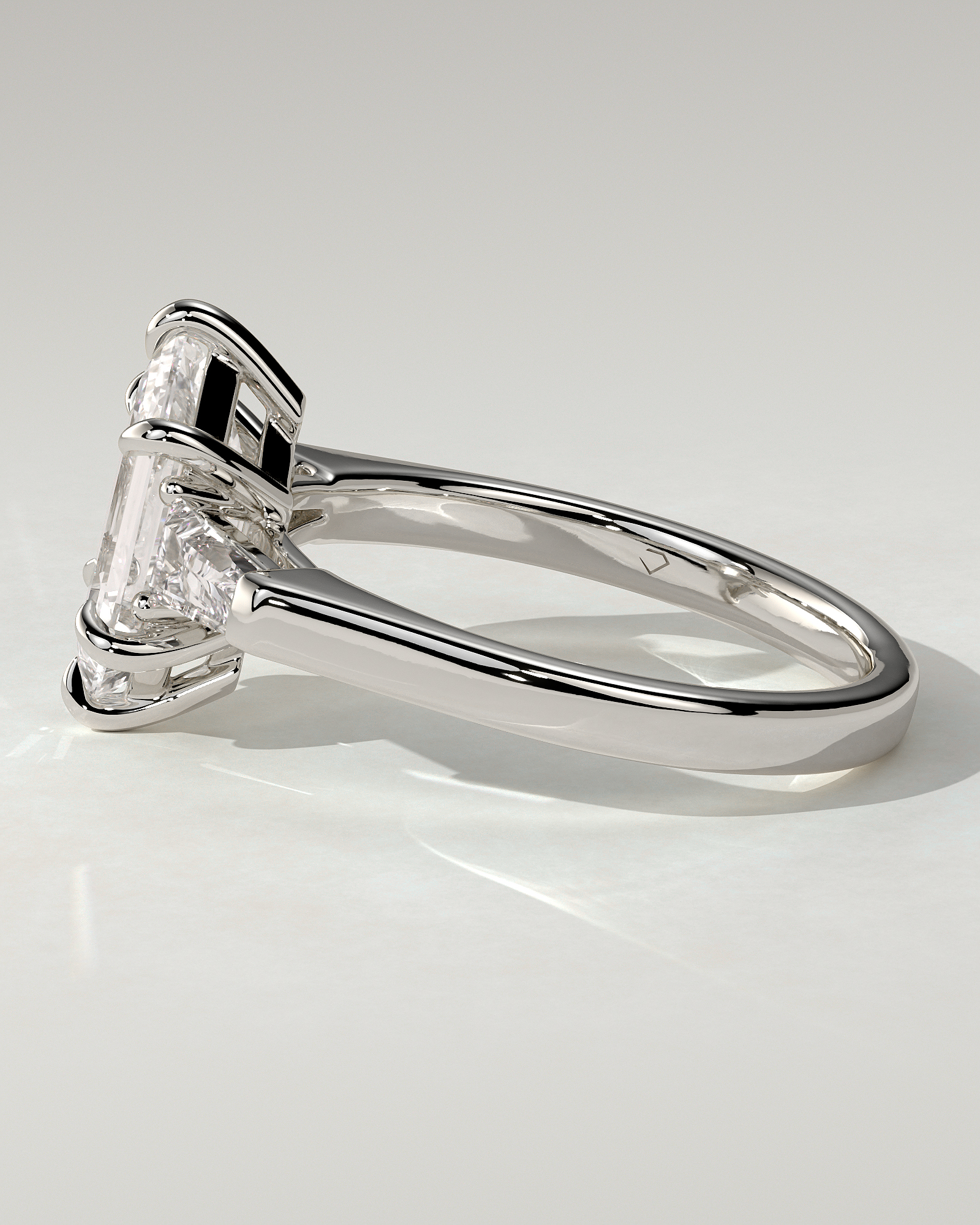 Myrtle Trilogy Round Ring