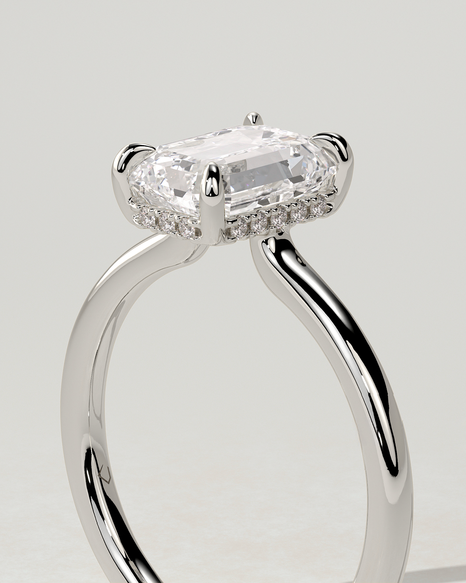 Nara Solitaire Emerald Ring