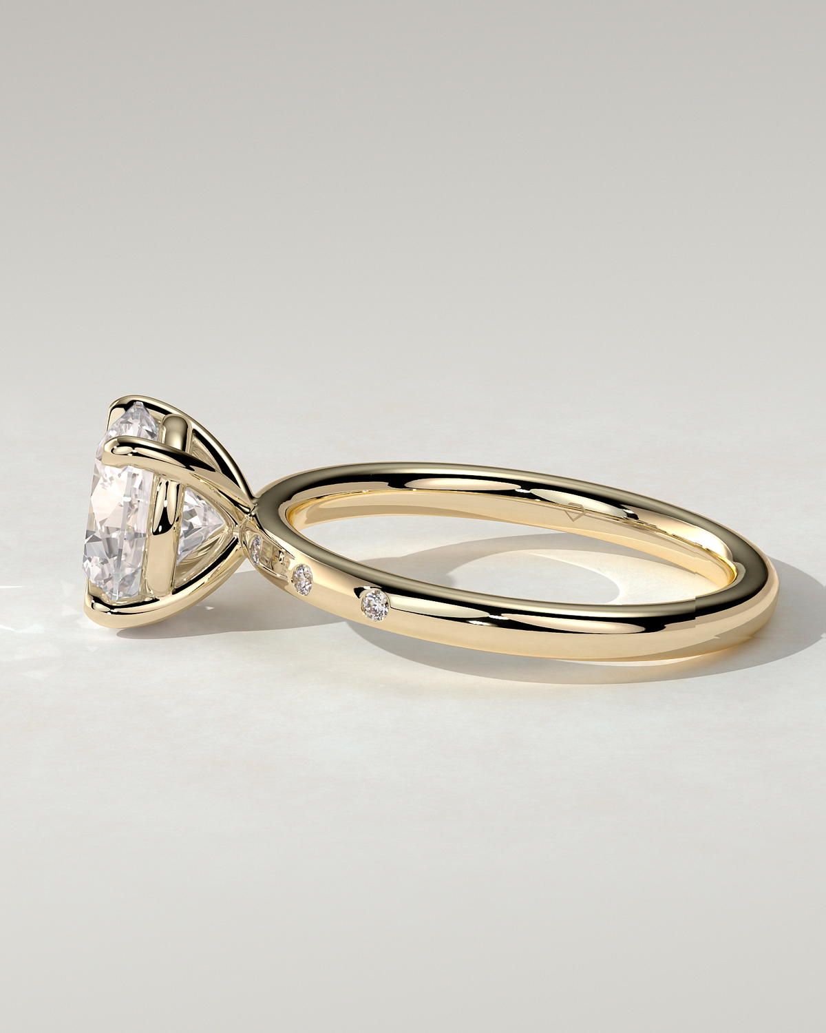 Nekija Solitaire Round Ring
