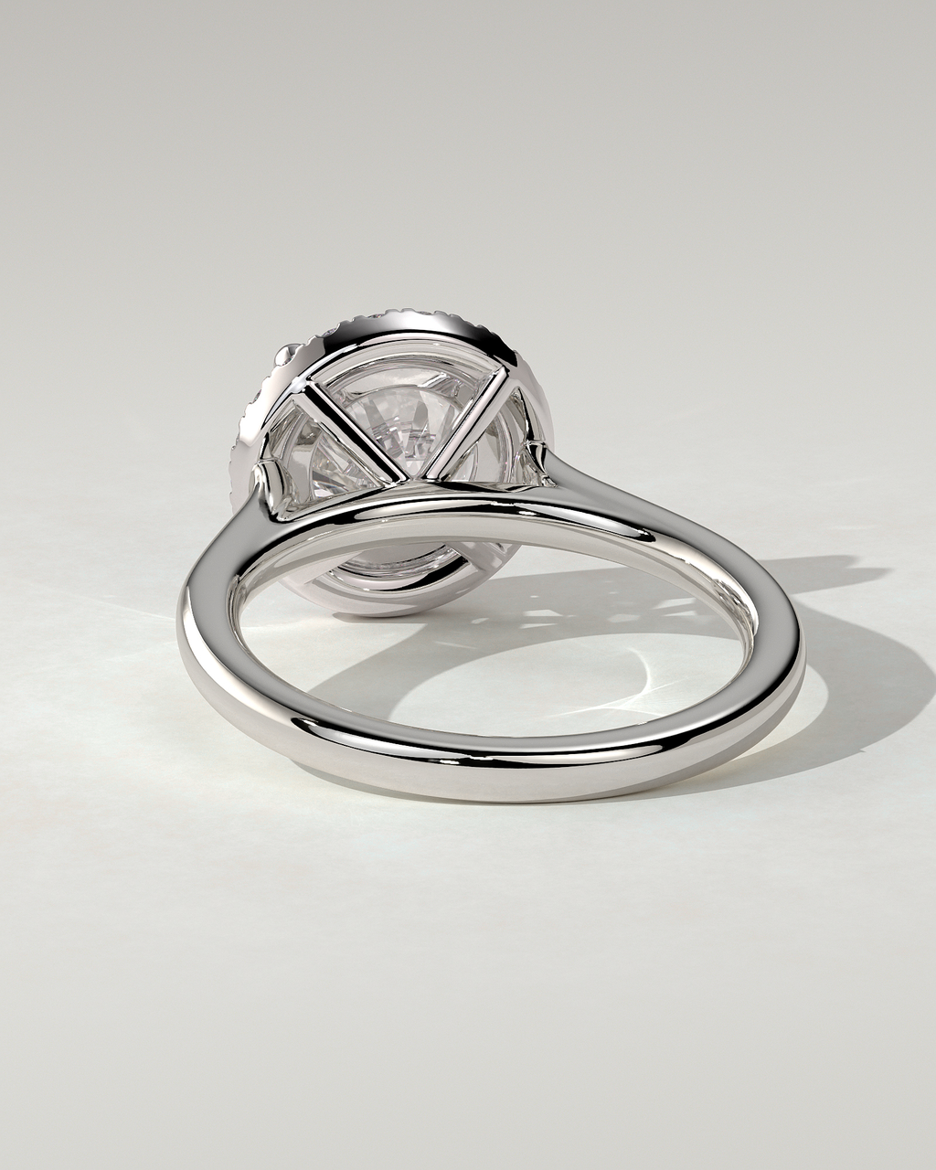 Nola Halo Round Ring