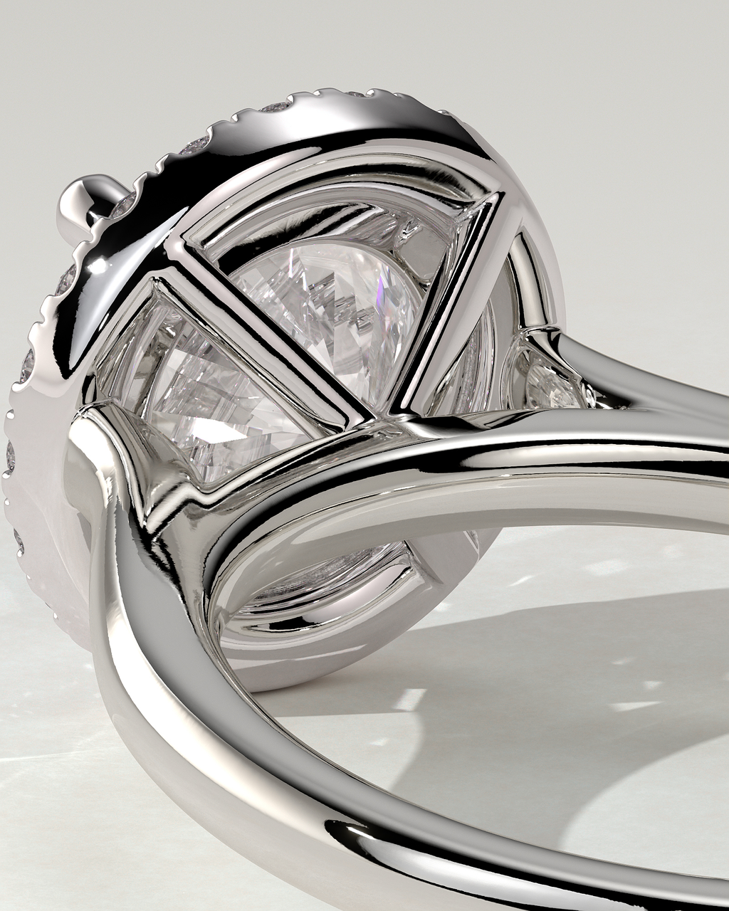 Nola Halo Round Ring