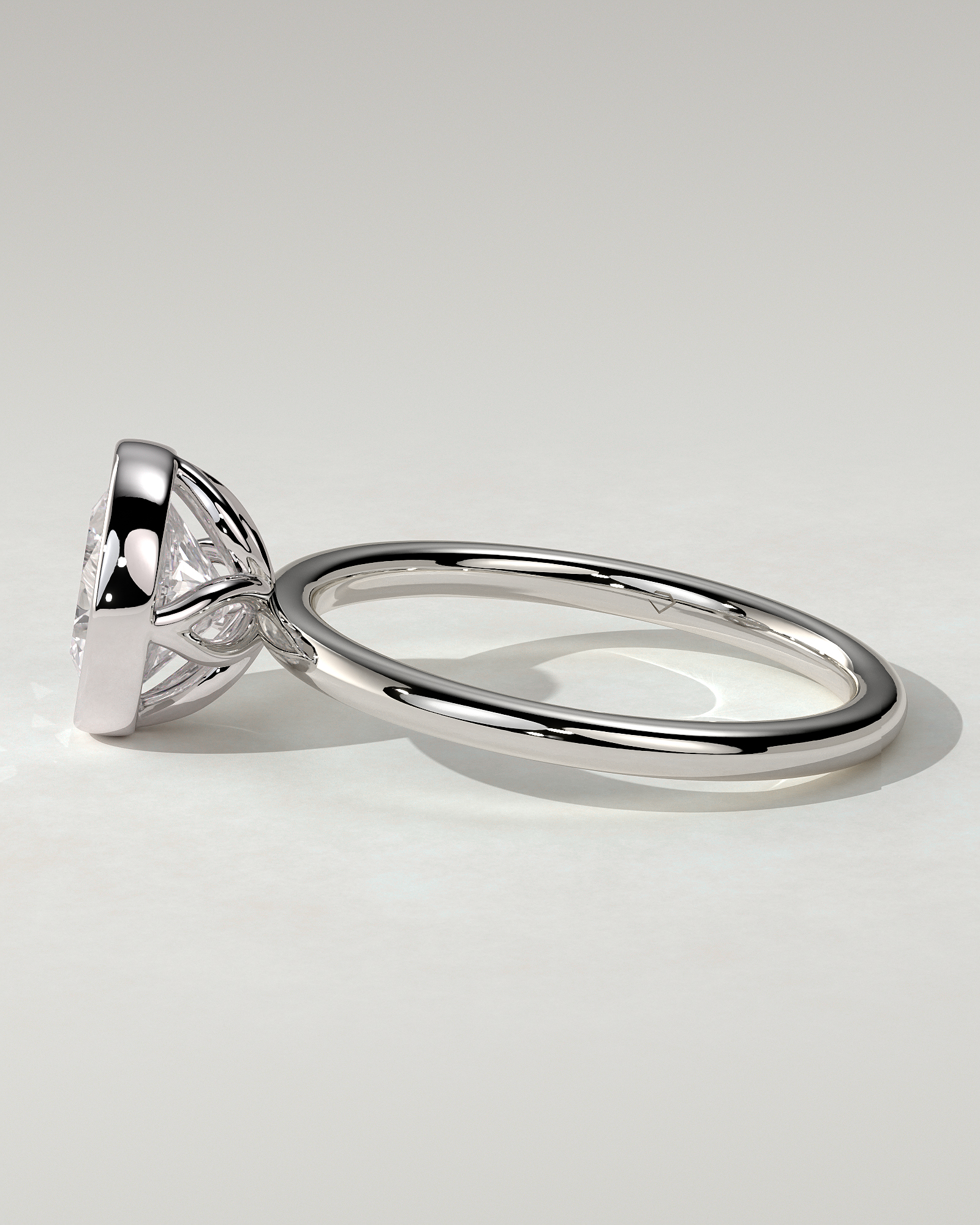 Ophelia Bezel Round Ring