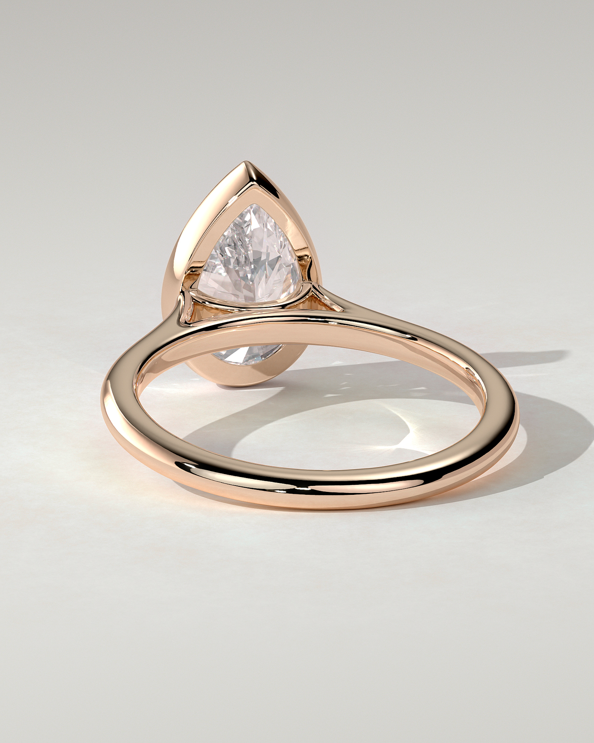Paris Bezel Round Ring