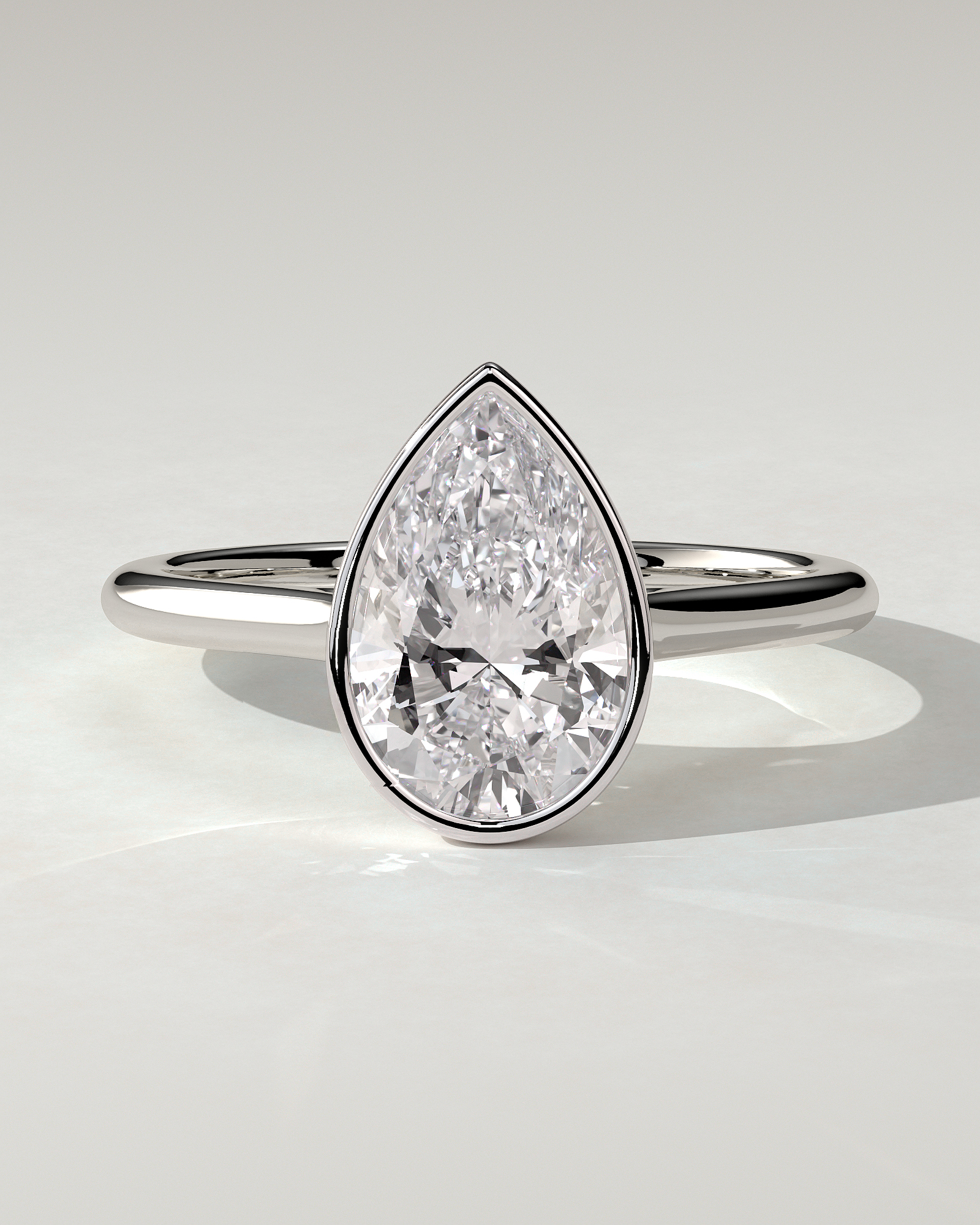 Paris Bezel Round Ring