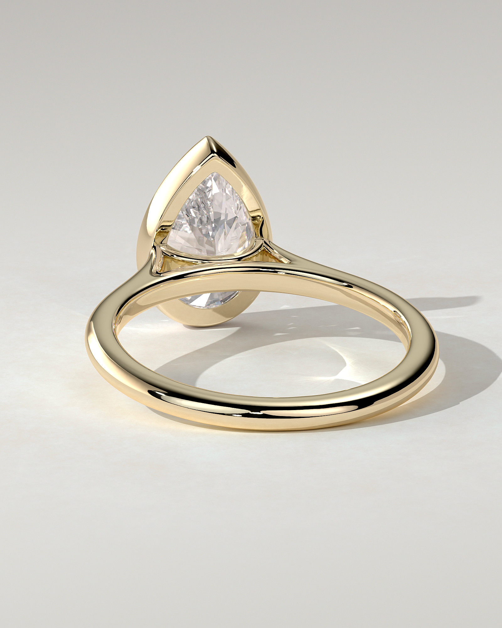 Paris Bezel Round Ring