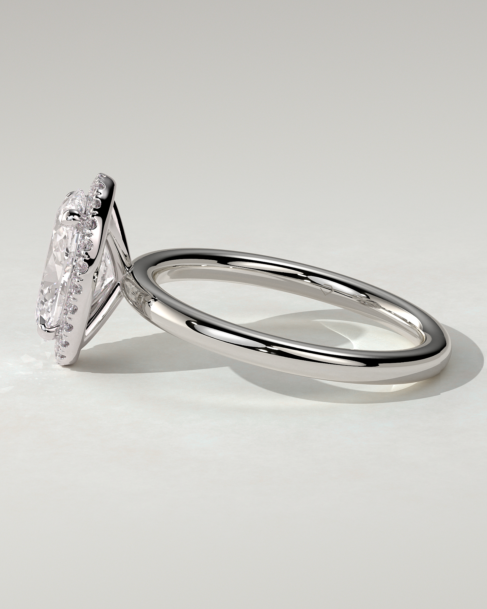 Phoebe Halo Oval Ring