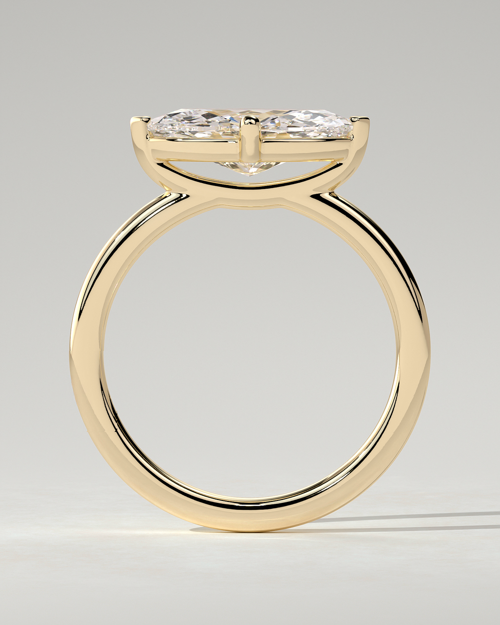 River East-West Round Ring