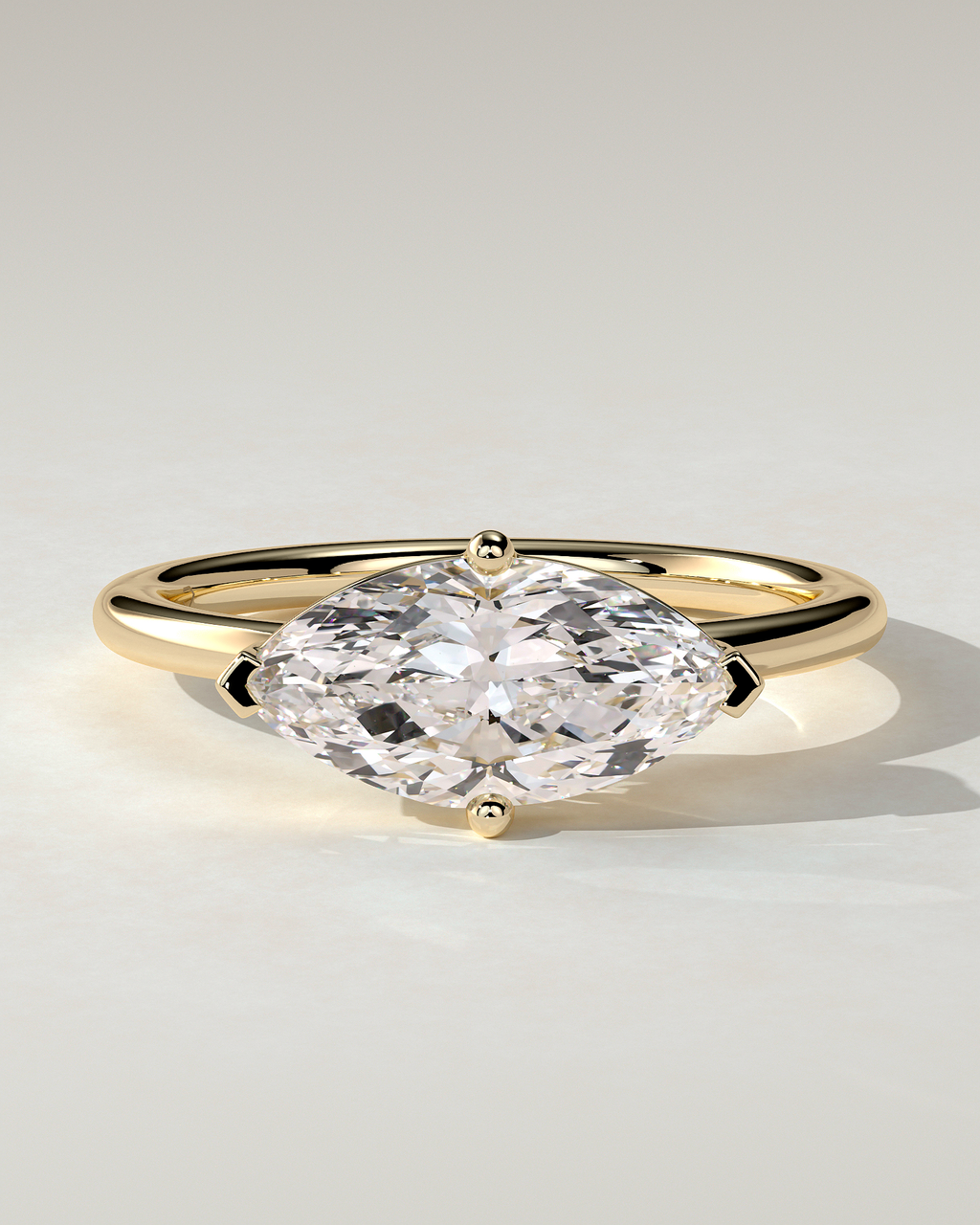 River East-West Round Ring