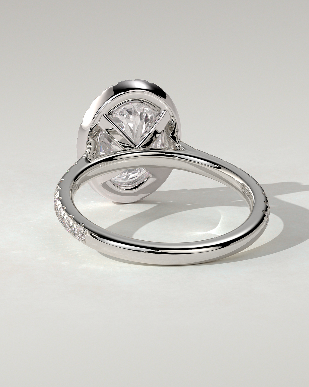 Sally Halo Oval Ring