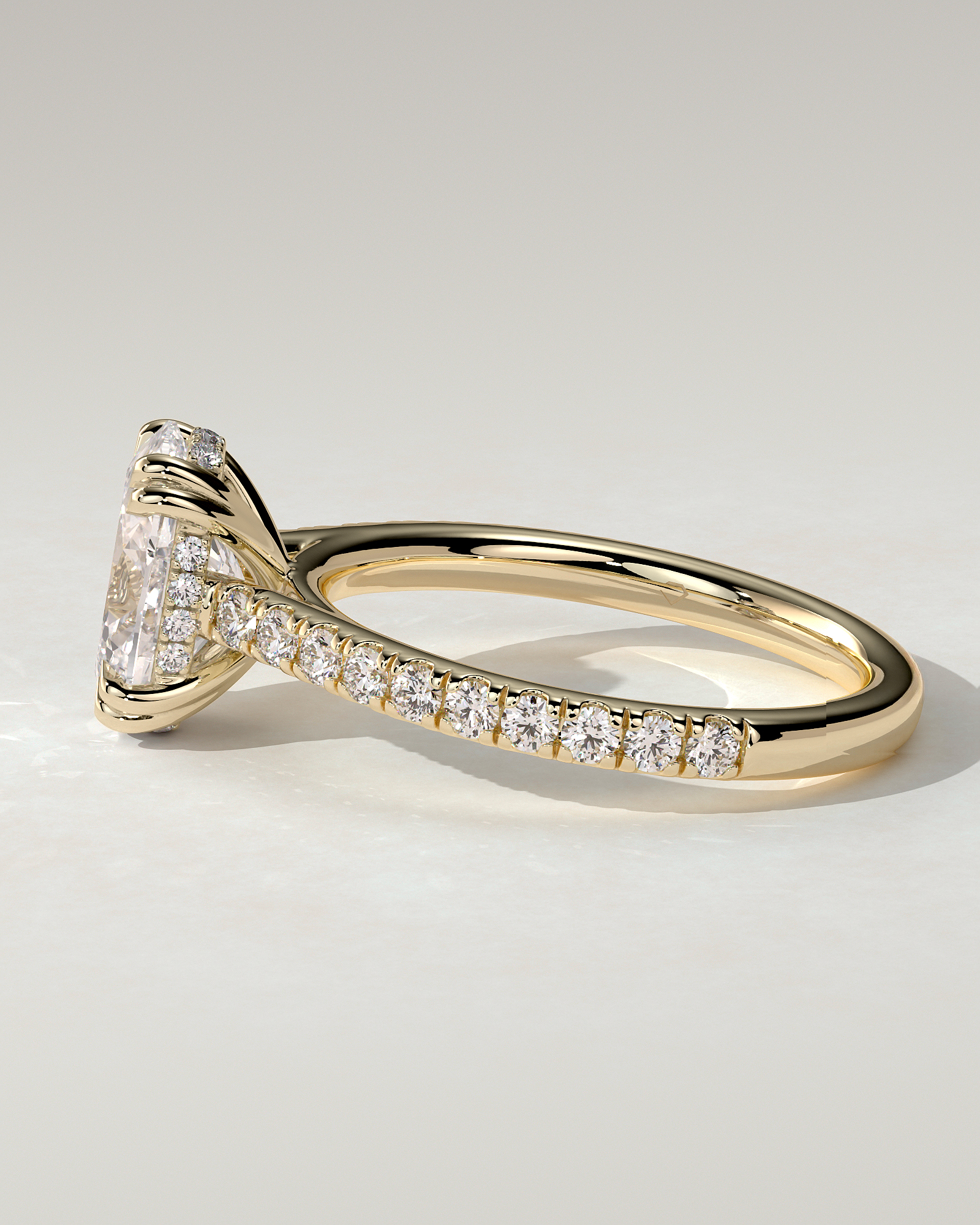 Sasha Solitaire Oval Ring