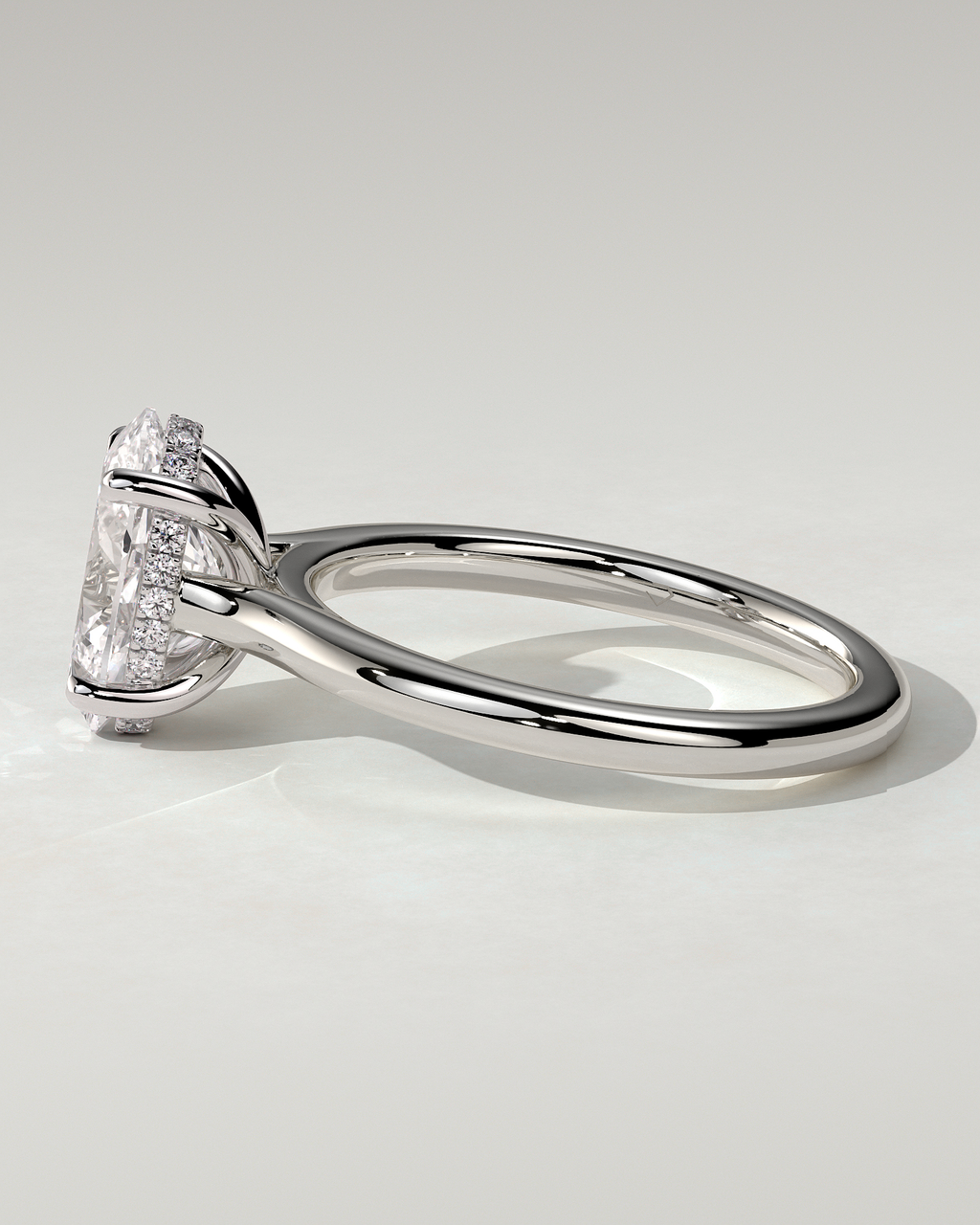Scarlett Solitaire Oval Ring