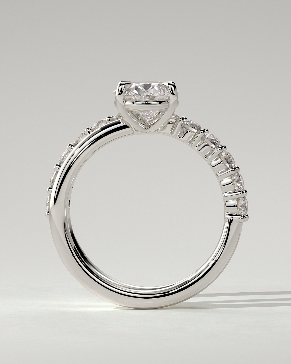 Sevela Solitaire Oval Ring