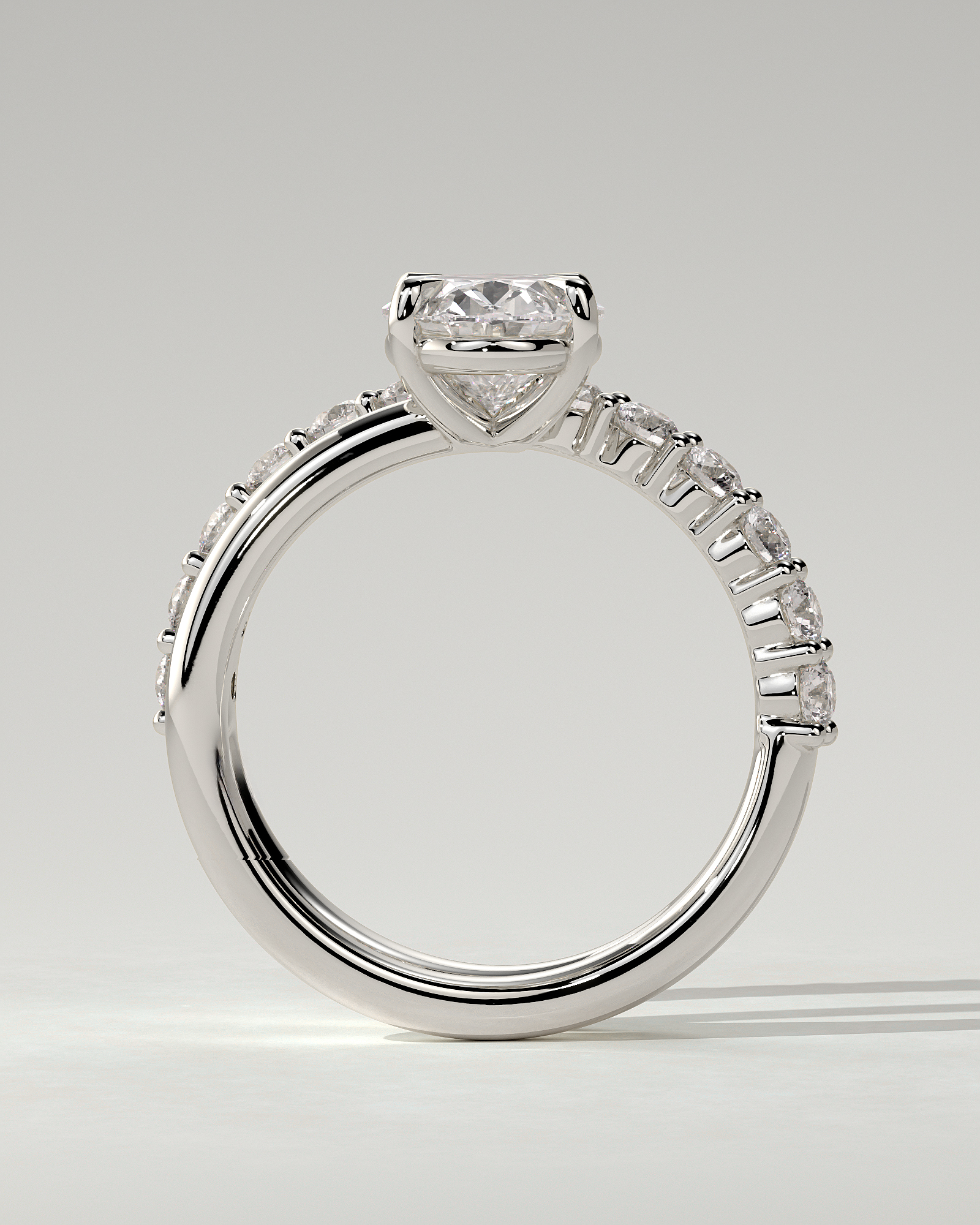 Sevela Solitaire Oval Ring