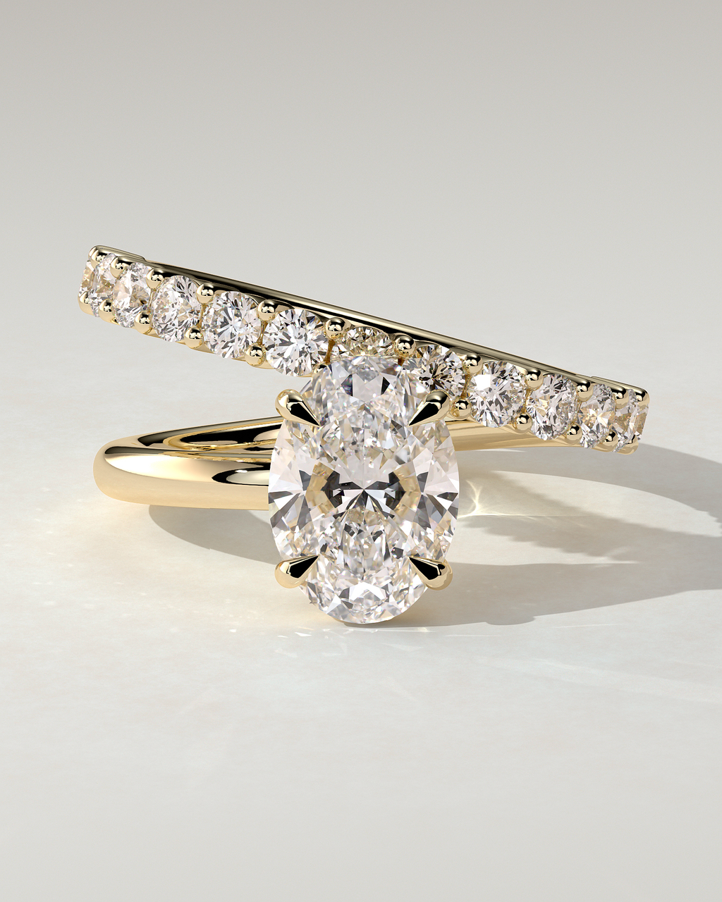 Sevela Solitaire Oval Ring