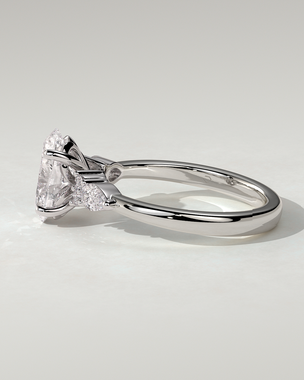 Sheridan Trilogy Oval Ring