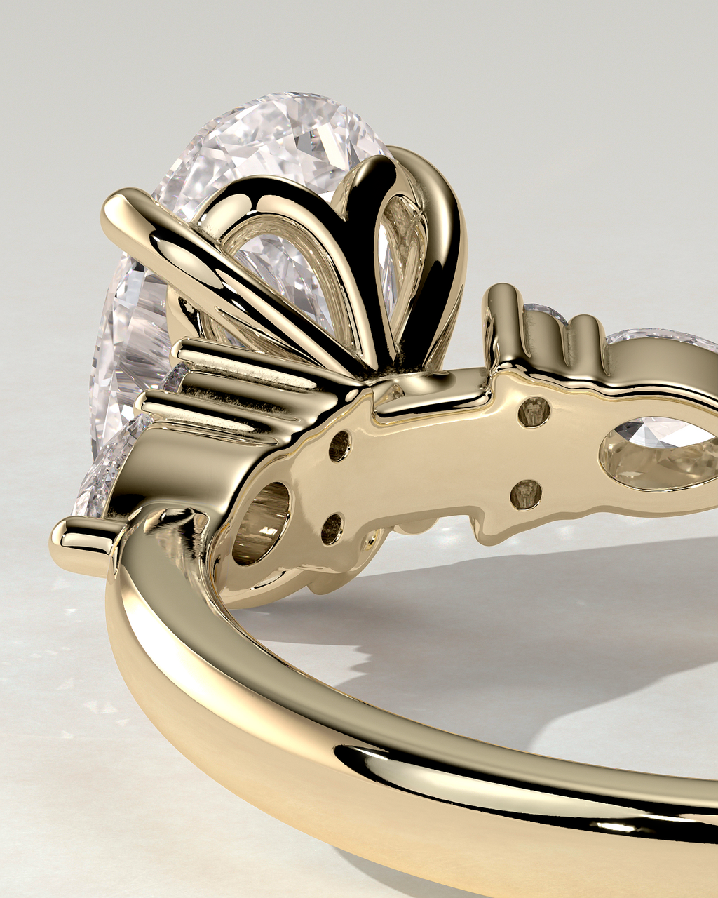 Sheridan Trilogy Oval Ring