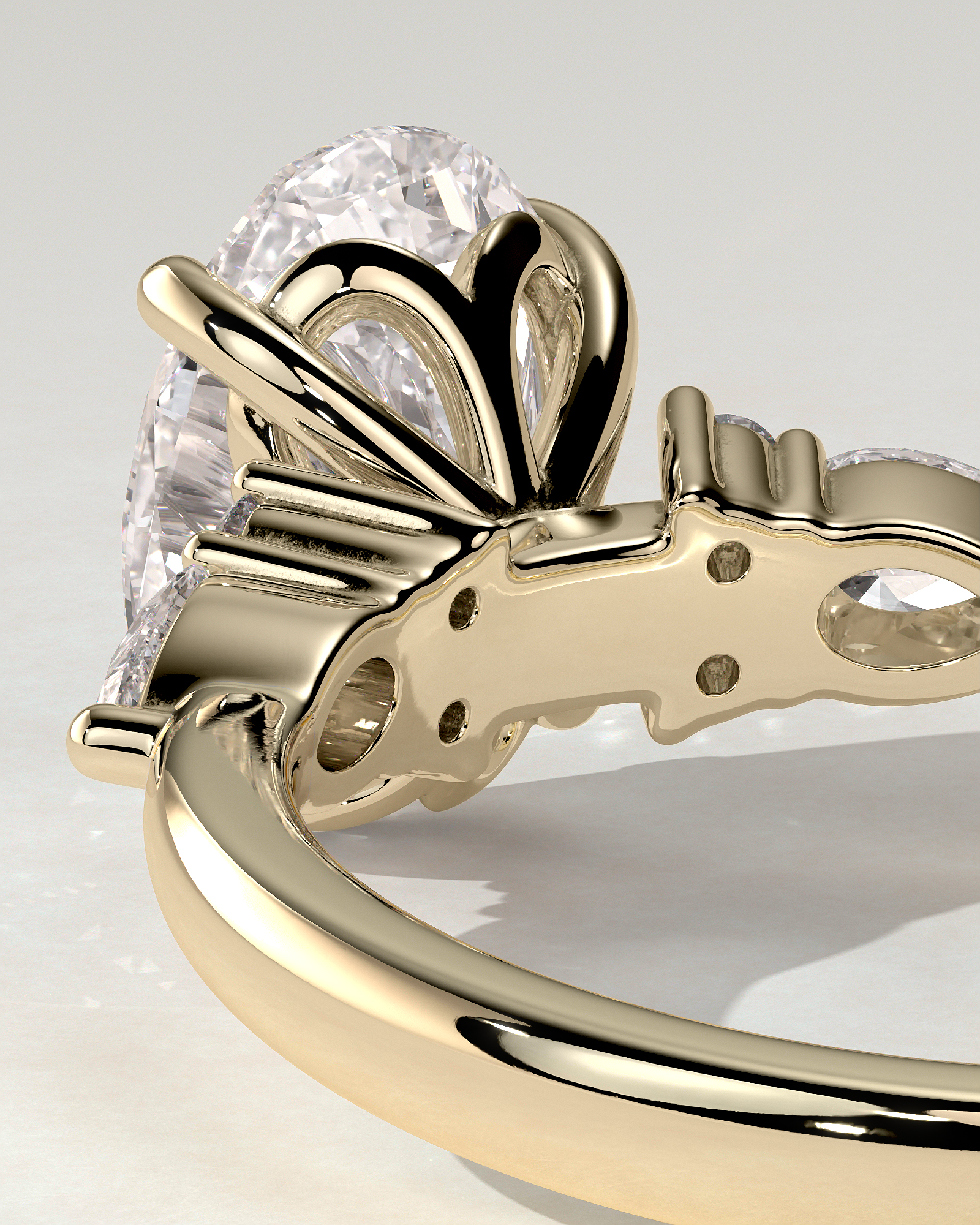 Sheridan Trilogy Oval Ring