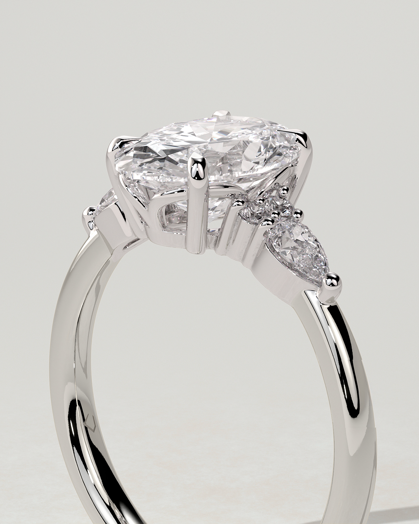 Sheridan Trilogy Oval Ring
